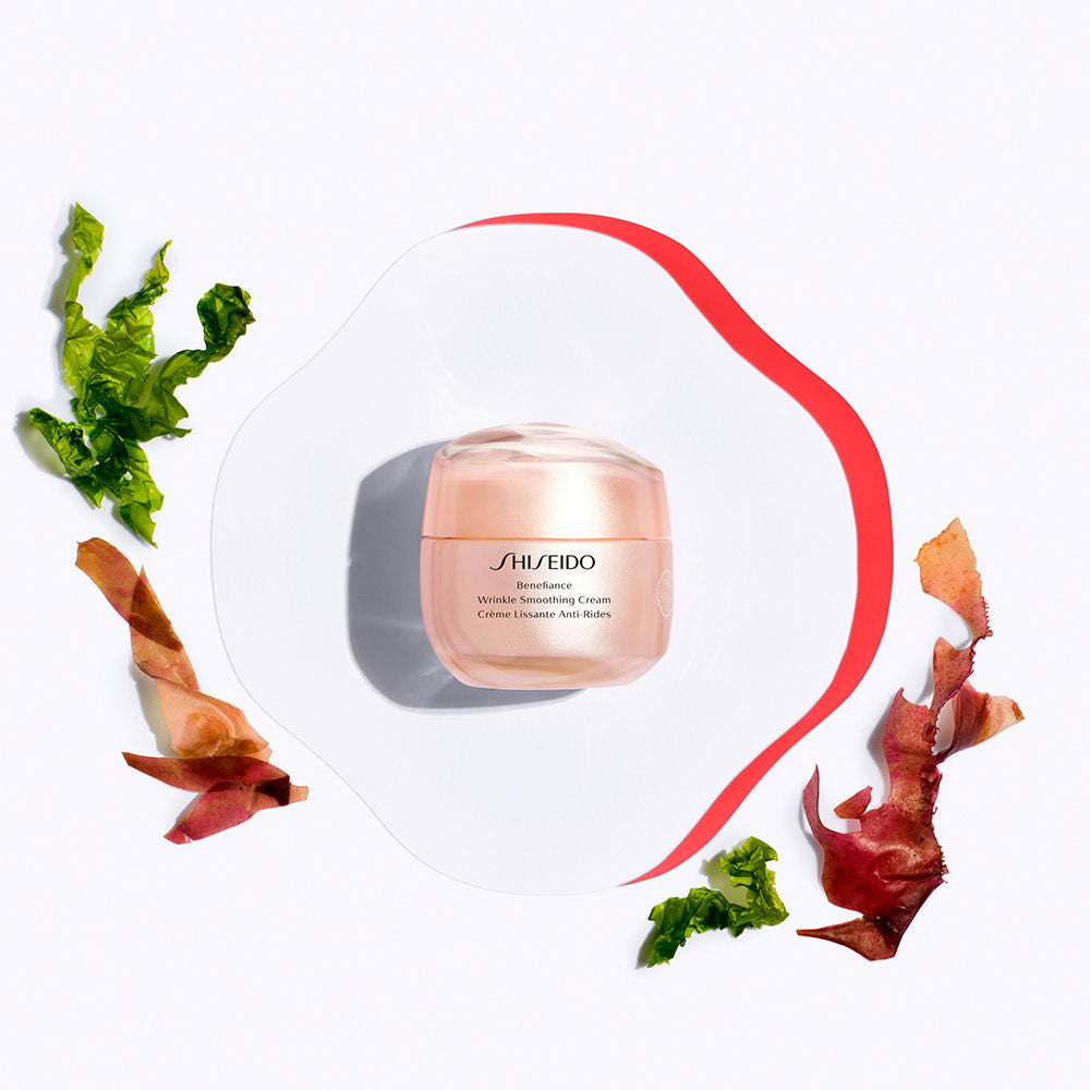 Shiseido Beneficência creme suavizante de rugas enriquecido 50 ml