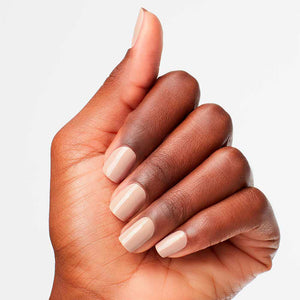 OPI Nail lacquer esmalte com duração de até 7 dias #samoan sand 15 ml