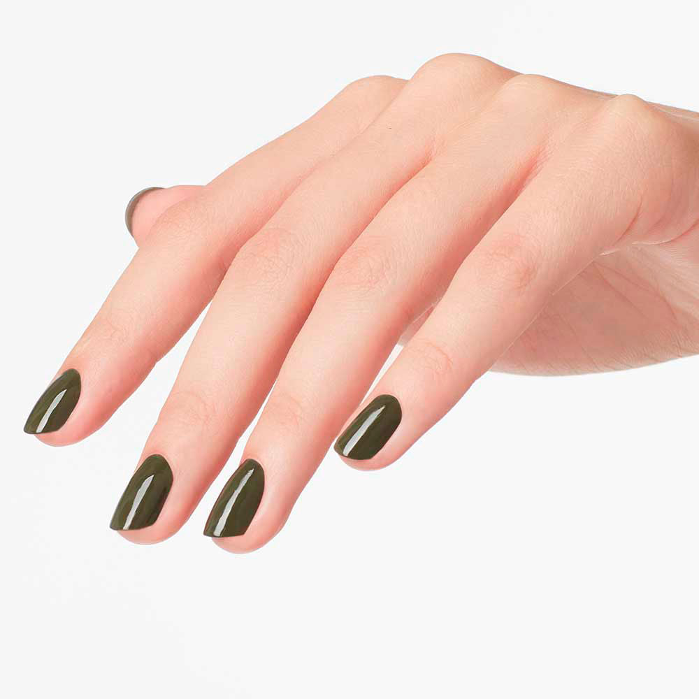 OPI Nail lacquer esmalte com duração de até 7 dias #suzi a primeira dama das unhas 15 ml