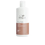 Wella Professionals Fusion shampoo reparador intenso para cabelos danificados 500 ml