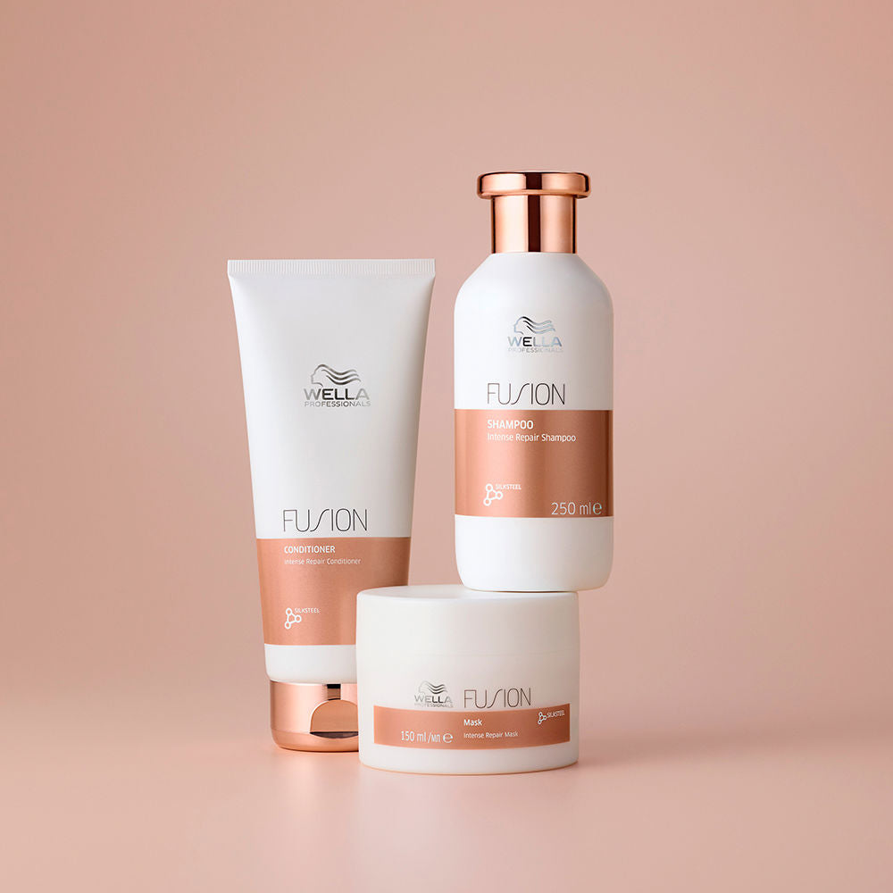 Wella Professionals Condicionador fusion reparação intenso para cabelos danificados 200 ml