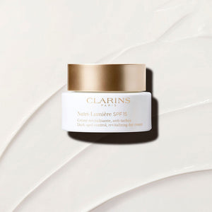 Clarins Nutri-lumière creme revitalizante anti-manchas fps 15 50 ml