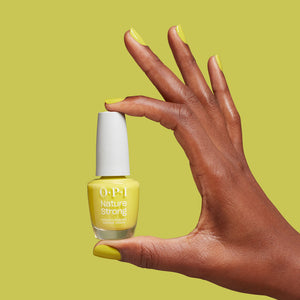 OPI Nature strong esmalte natural de longa duração #give me some sugar cane 15 ml