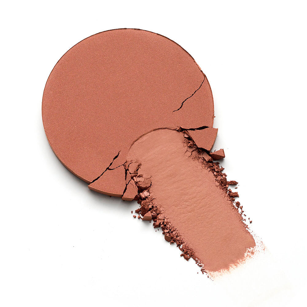 Essence Pó bronzeador soft touch #30-manteiga de amêndoa cremosa 10 gr