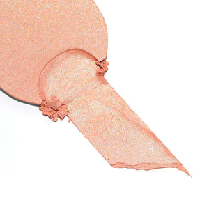 Essence Iluminador suave touch bouncy glow #10-soft esmalte 4 gr