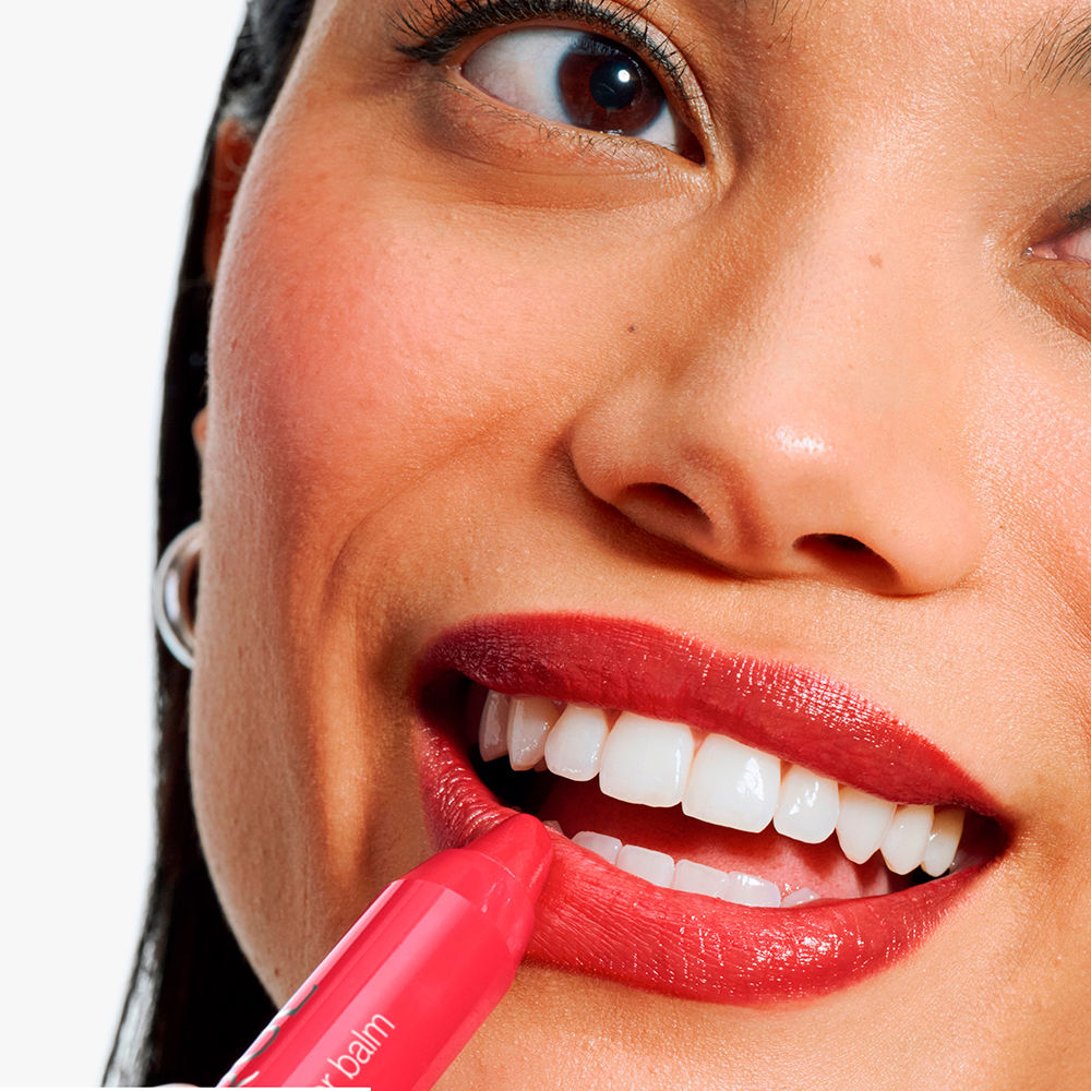 Clinique Bálsamo labial hidratante CHUBBY STICK com cor #Chunky cherry 3 g