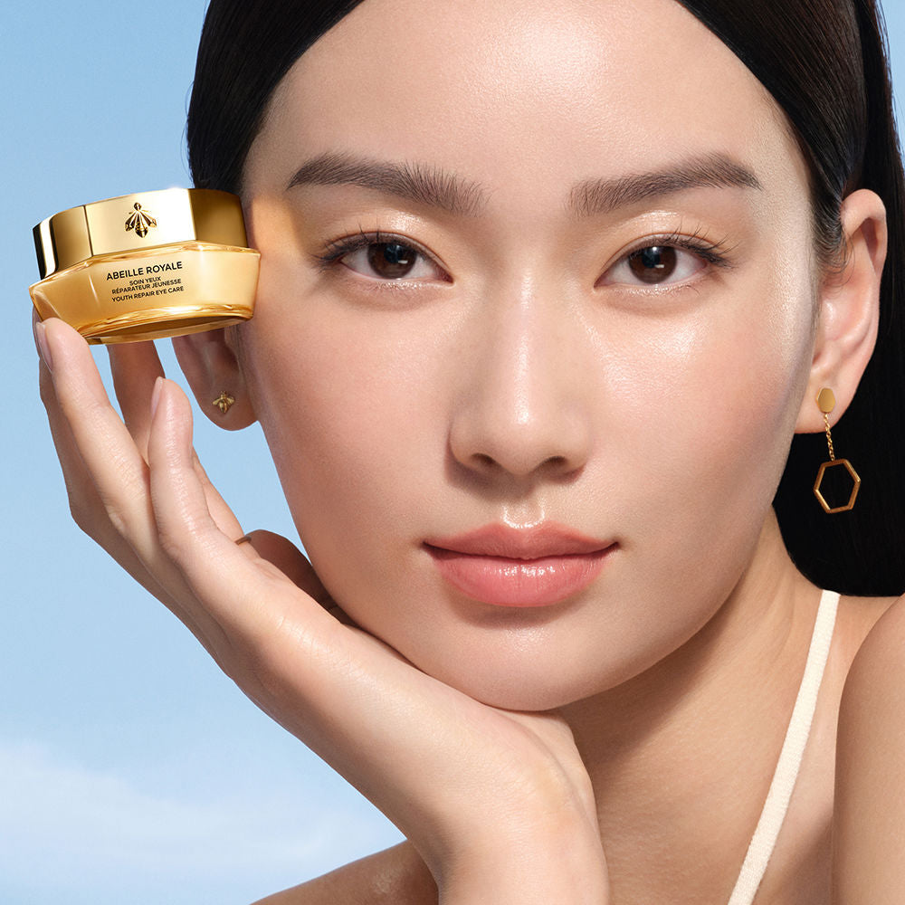 Guerlain Abeille royale tratamento rejuvenescedor e reparador para a área dos olhos 15 ml