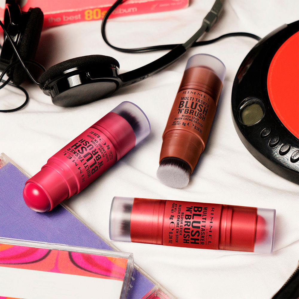 Rimmel London Blush 'n' pincel multi-tasker em bastão #150 - cereja no ponto 8 g