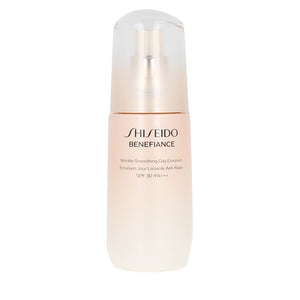 Shiseido Beneficência emulsão diurno suavizante de rugas 75 ml
