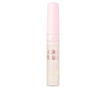 Essence Corretor Hidratante de Longa Duração Silky Blur 20 10 ml