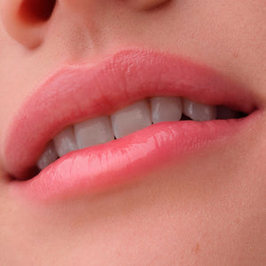 Catrice Bálsamo labial bare glow nº 010 3 g
