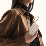Xiaomi Power Bank 10000mAh con cable integrado Beige - BHR9072GL