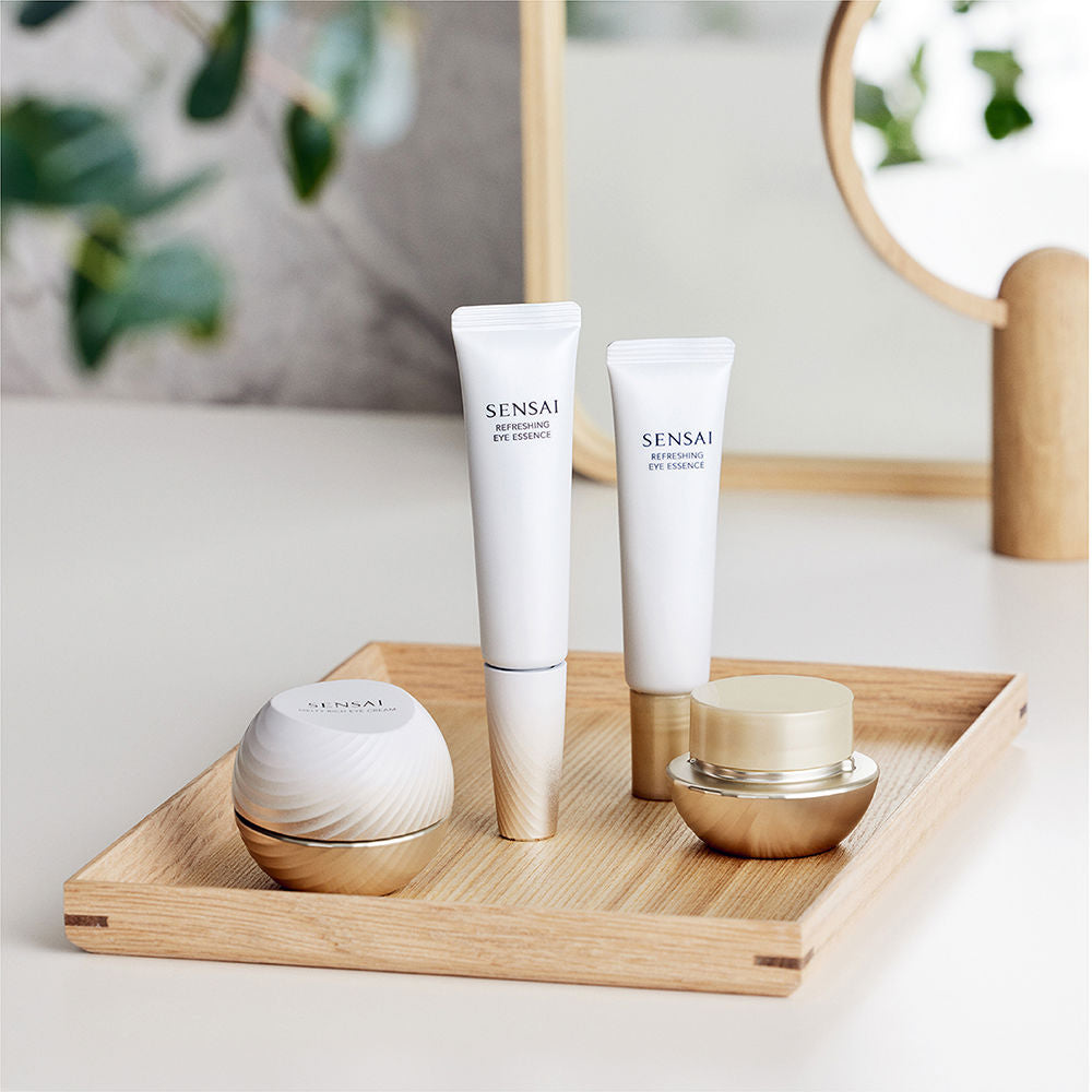 Sensai Recarregar de essência refrescante para os olhos 20 ml