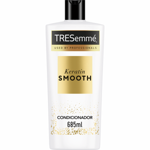 Condicionador TRESemmé Keratin Smooth 700 ml 685 ml