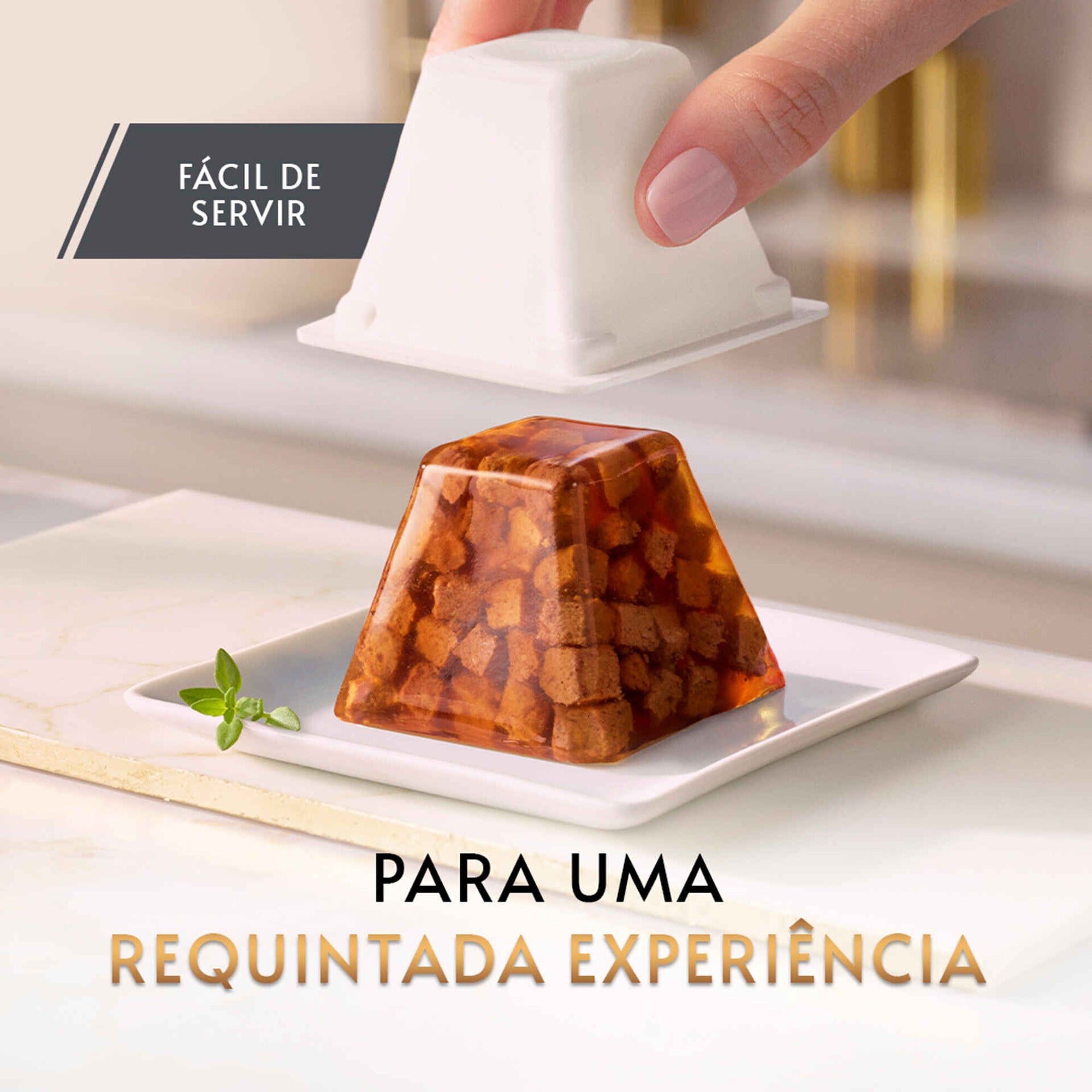 Purina Gourmet Revelations Comida Húmida Gato Adulto Frango, 4 porções 4x57 g