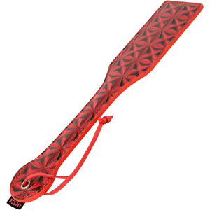 Begme - P de Couro Vegano Red Edition