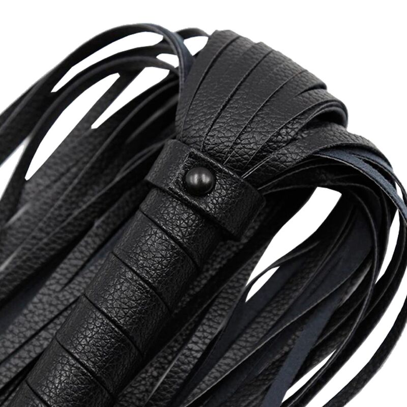 Alive - Fantasy Whip Preto
