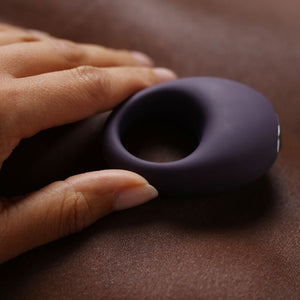 Je Joue - Vibrador Roxo Recarregável com Controle Remoto