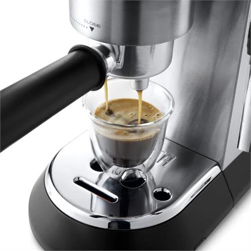 Delonghi Cafetera Espresso Manual 15BAR-EC685M - 1300 w